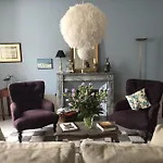 La Maison Du Baloir Oda ve Kahvaltı 3*