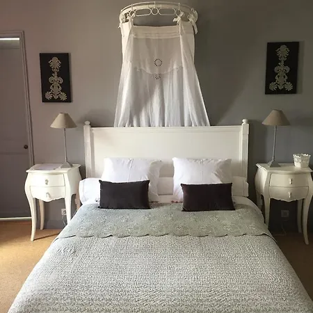 La Maison Du Baloir Frühstückspension Thairé